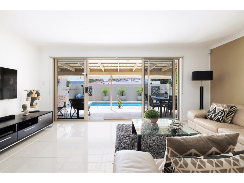 79 Swanton Drive, Mudgeeraba QLD 4213