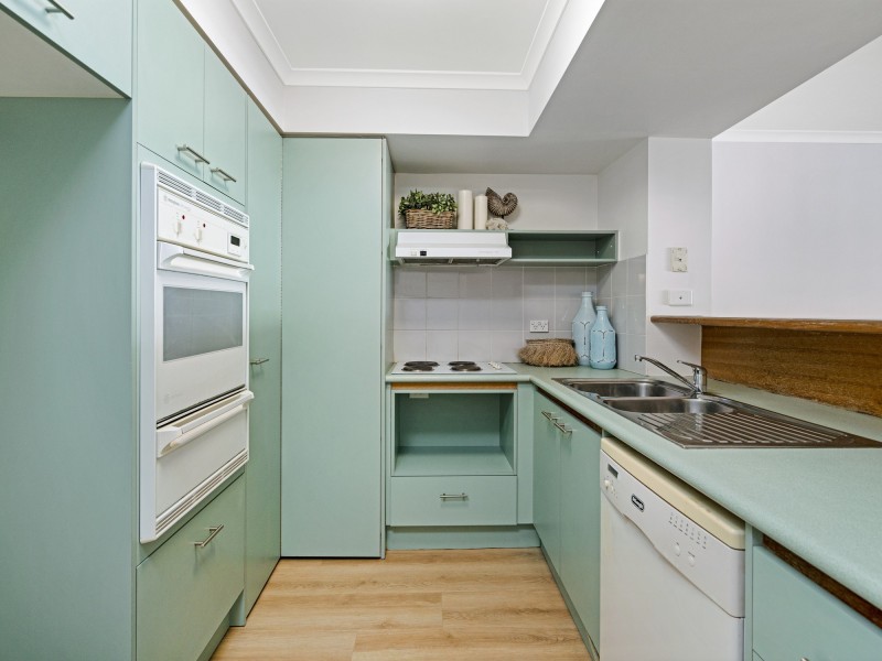 13/16 Crescent Avenue, Mermaid Beach QLD 4218