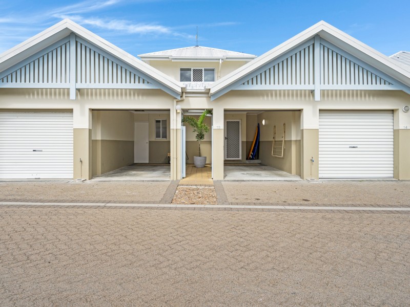 13/16 Crescent Avenue, Mermaid Beach QLD 4218