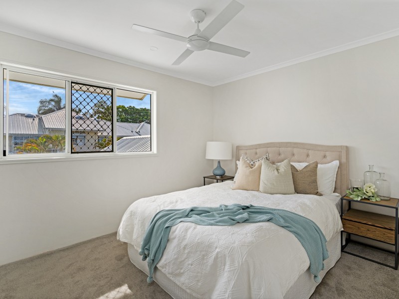 13/16 Crescent Avenue, Mermaid Beach QLD 4218