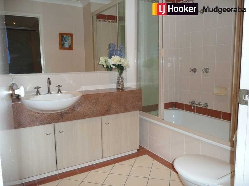 5/18 Discovery Drive, Helensvale QLD 4212