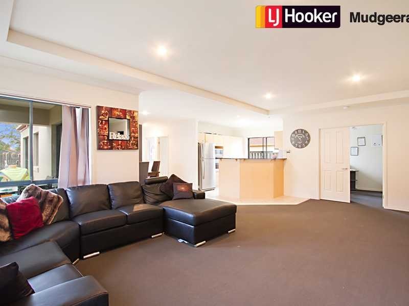 76 Nardoo Street, Robina QLD 4226