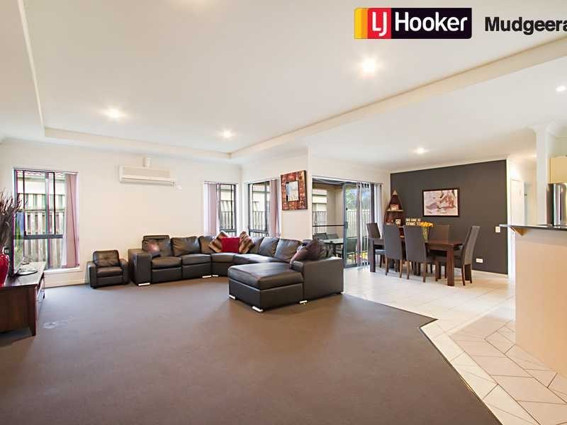 76 Nardoo Street, Robina QLD 4226