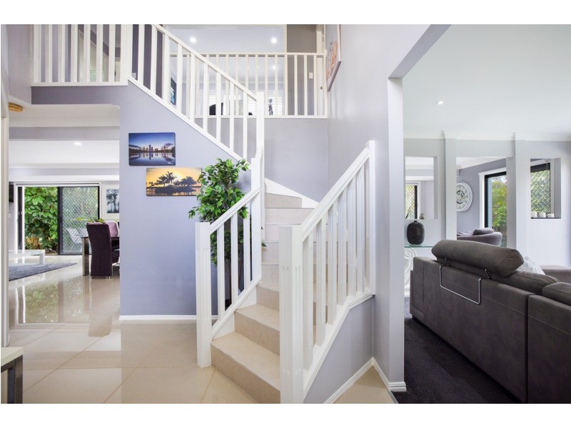3 Shepton Crescent, Mudgeeraba QLD 4213