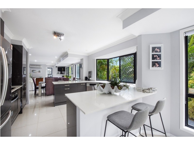 3 Shepton Crescent, Mudgeeraba QLD 4213