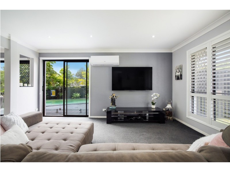 3 Shepton Crescent, Mudgeeraba QLD 4213