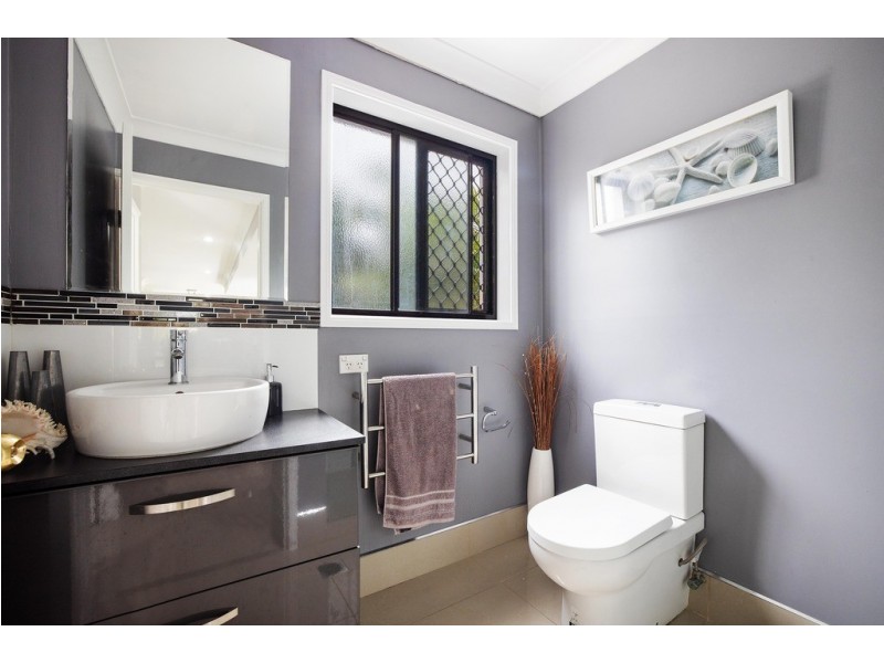 3 Shepton Crescent, Mudgeeraba QLD 4213
