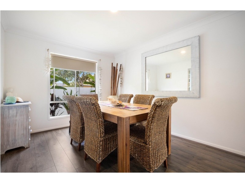 5 Carpentaria Court, Robina QLD 4226