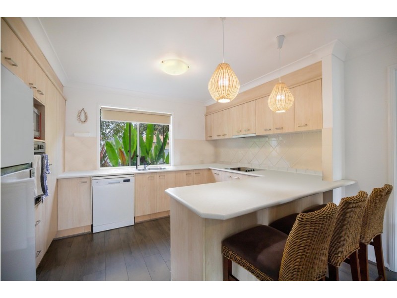 5 Carpentaria Court, Robina QLD 4226