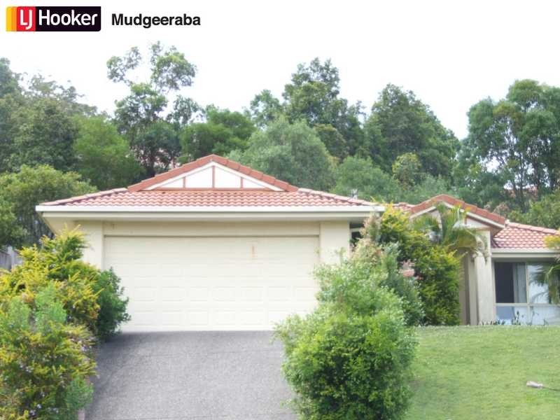 17 Hertford Cresent, Mudgeeraba QLD 4213