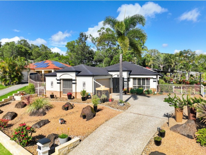 37 Ellis Drive, Mudgeeraba QLD 4213