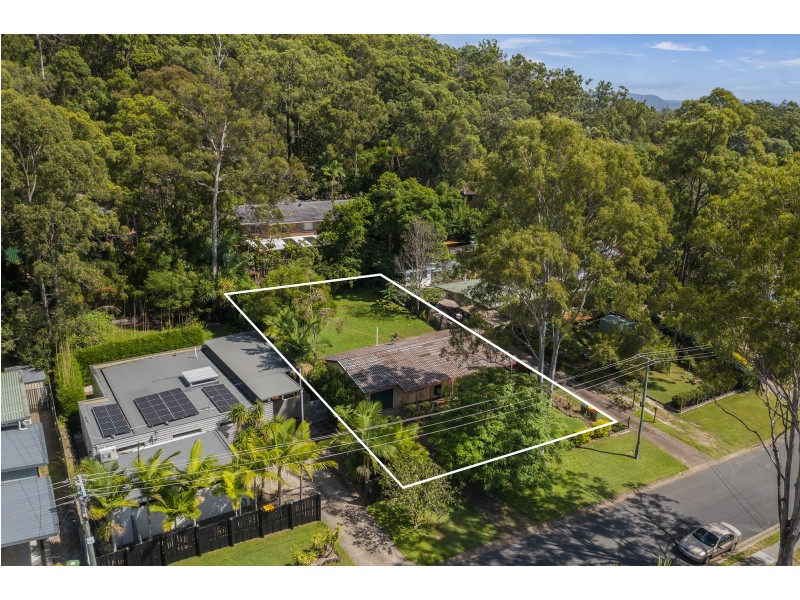 17 Regency Place, Mudgeeraba QLD 4213