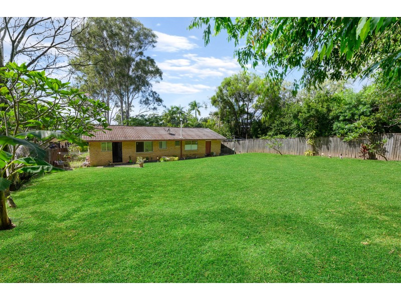 17 Regency Place, Mudgeeraba QLD 4213