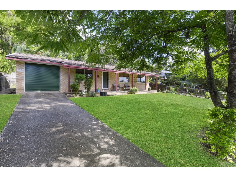 17 Regency Place, Mudgeeraba QLD 4213