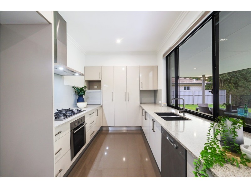13 Glenwood Green Court, Mudgeeraba QLD 4213