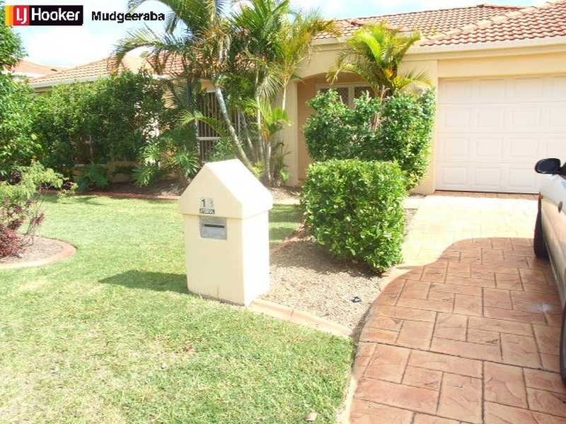 13 Exmoor Street, Mudgeeraba QLD 4213