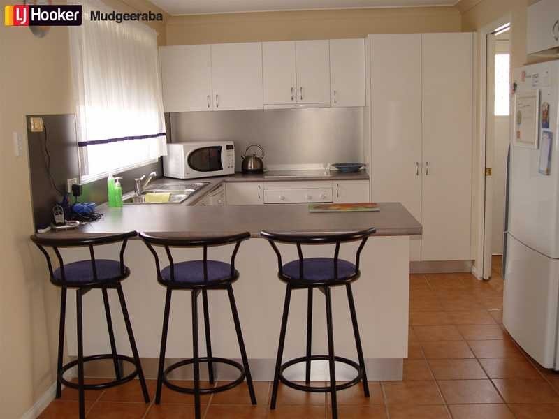 13 Exmoor Street, Mudgeeraba QLD 4213