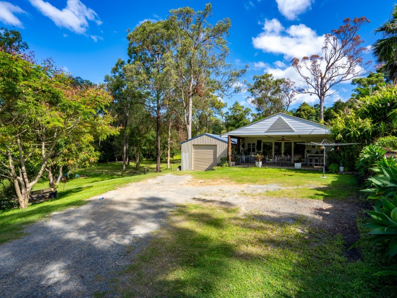 21 Rouse Street, Worongary QLD 4213