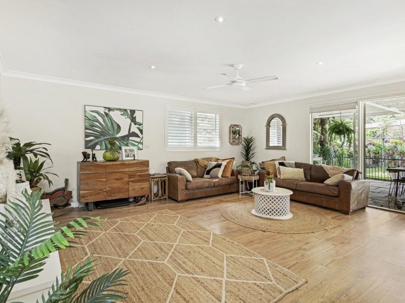 21 Rouse Street, Worongary QLD 4213