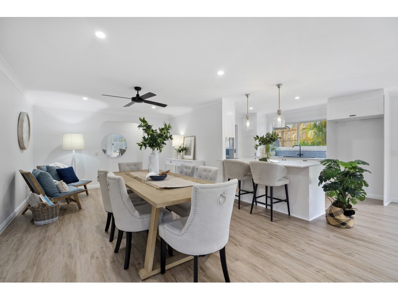 10 Cutana Court, Ashmore QLD 4214