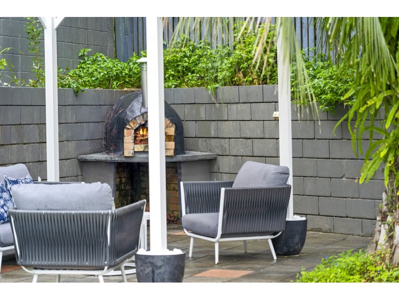 10 Cutana Court, Ashmore QLD 4214