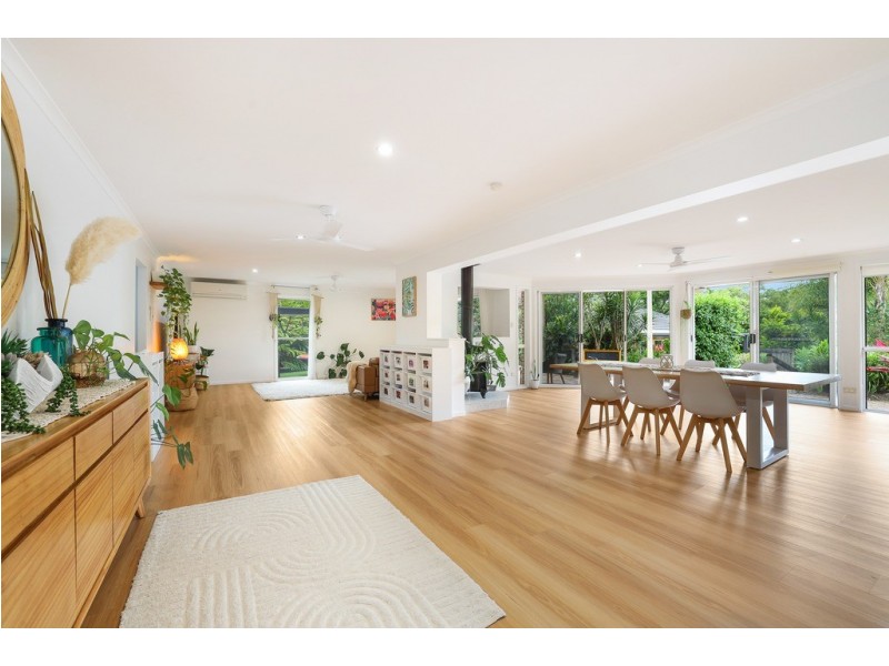 2 Palomino Drive, Mudgeeraba QLD 4213