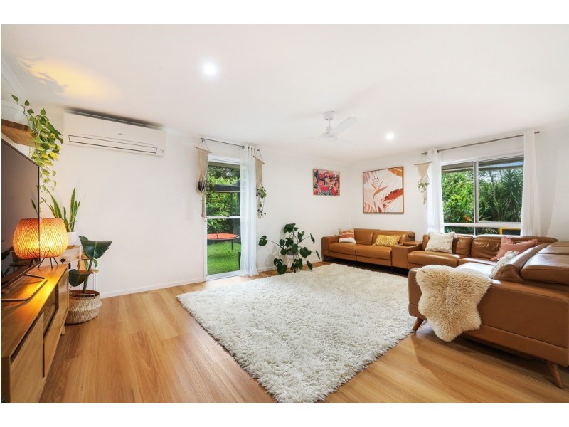 2 Palomino Drive, Mudgeeraba QLD 4213
