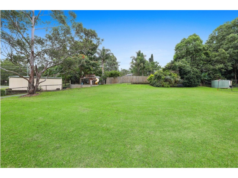 2 Palomino Drive, Mudgeeraba QLD 4213