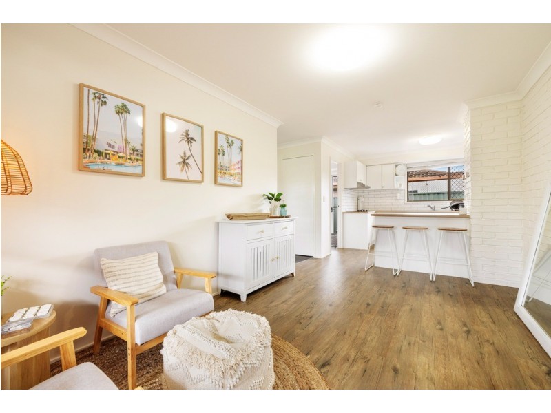 136 Christine Avenue, Burleigh Waters QLD 4220