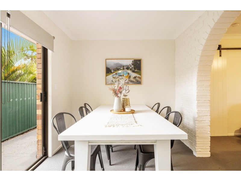 136 Christine Avenue, Burleigh Waters QLD 4220