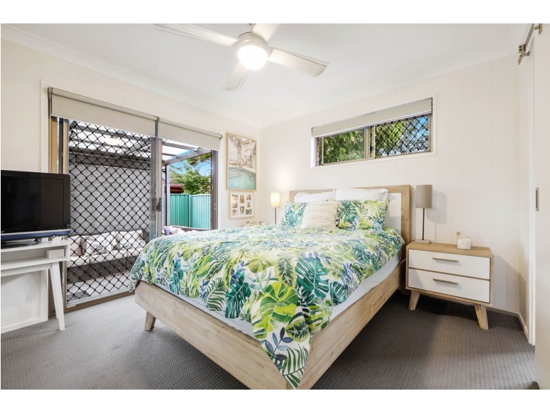 136 Christine Avenue, Burleigh Waters QLD 4220