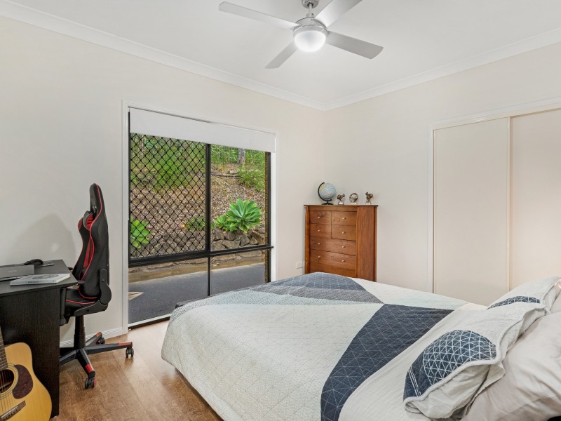 10 Nature Valley Court, Tallai QLD 4213