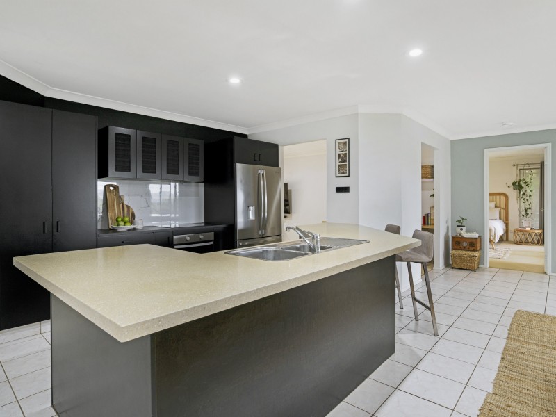 10 The Pinnacle, Worongary QLD 4213