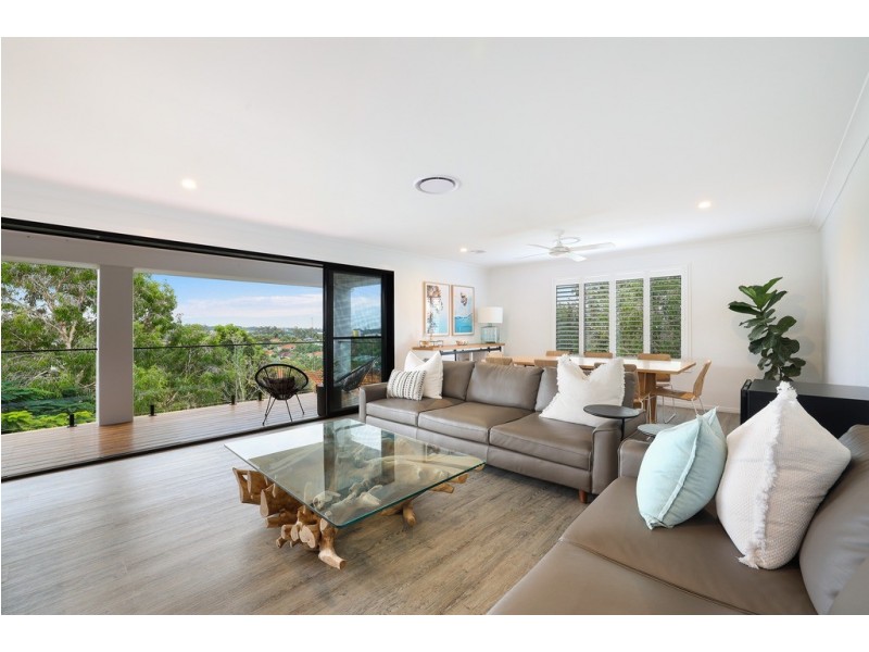 3 Suffolk Place, Mudgeeraba QLD 4213