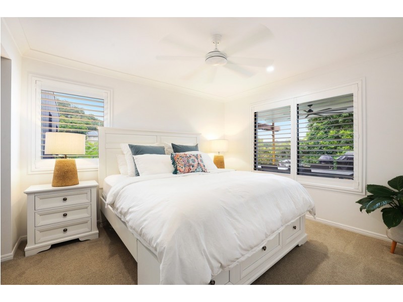 3 Suffolk Place, Mudgeeraba QLD 4213