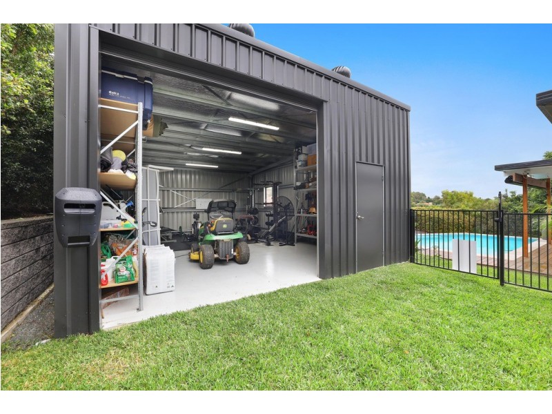 3 Suffolk Place, Mudgeeraba QLD 4213