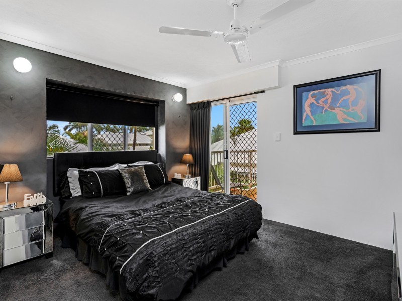 62/16 Crescent Avenue, Mermaid Beach QLD 4218