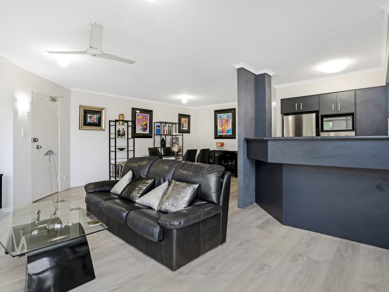 62/16 Crescent Avenue, Mermaid Beach QLD 4218