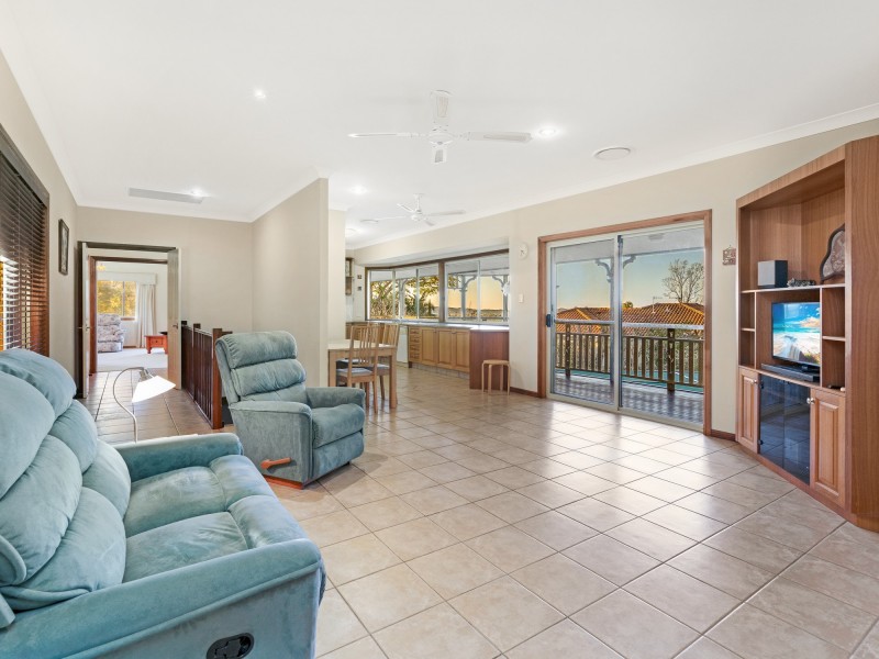 15 Handel Avenue, Worongary QLD 4213