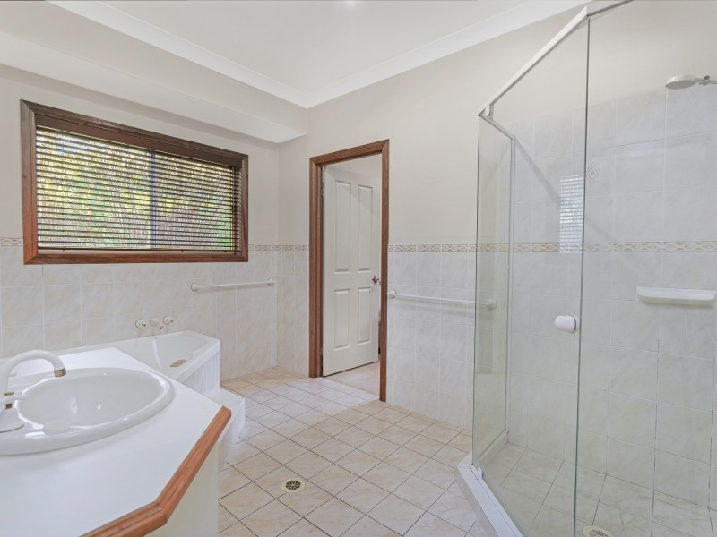 15 Handel Avenue, Worongary QLD 4213