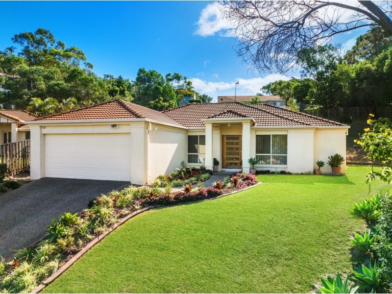 15 Hertford Crescent, Mudgeeraba QLD 4213