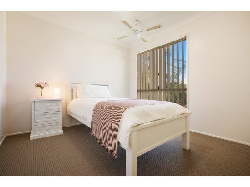 15 Hertford Crescent, Mudgeeraba QLD 4213