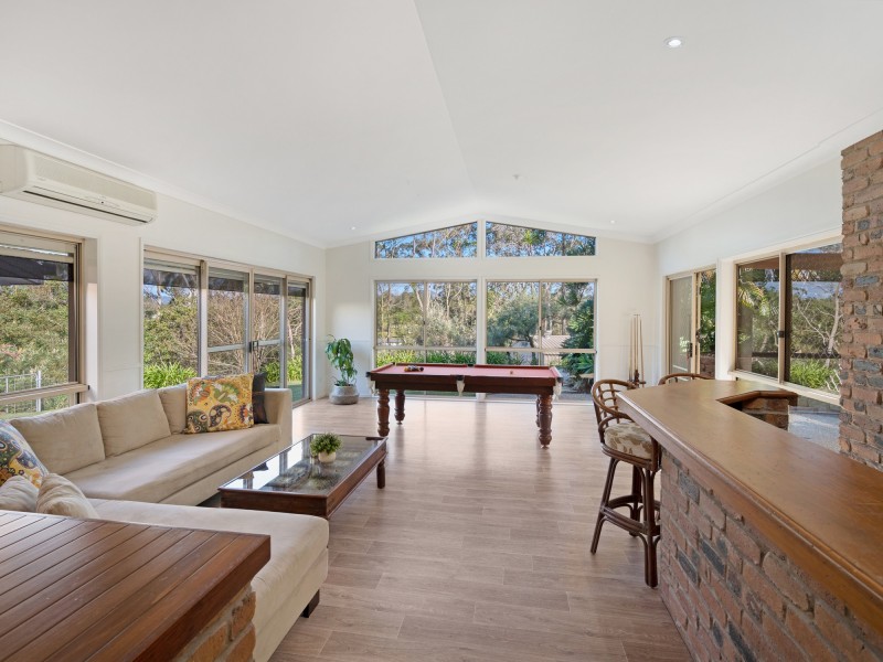 40 Thredbo Drive, Worongary QLD 4213