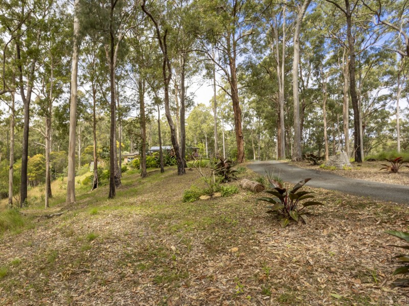 46 Tourmaline Court, Bonogin QLD 4213
