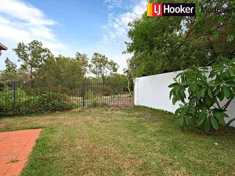 61 Cedarwood Crescent, Robina QLD 4226