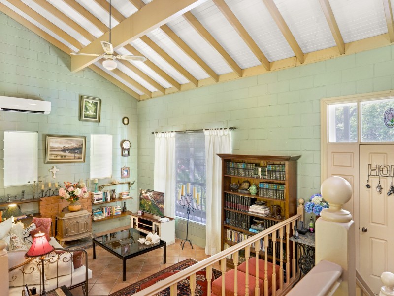 1 Otiose Court, Tallai QLD 4213