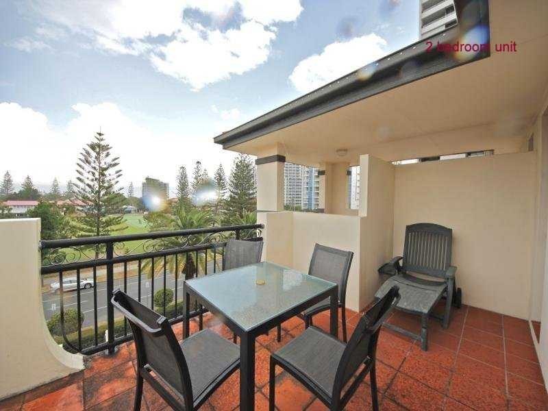 9 Margaret Avenue, Broadbeach QLD 4218