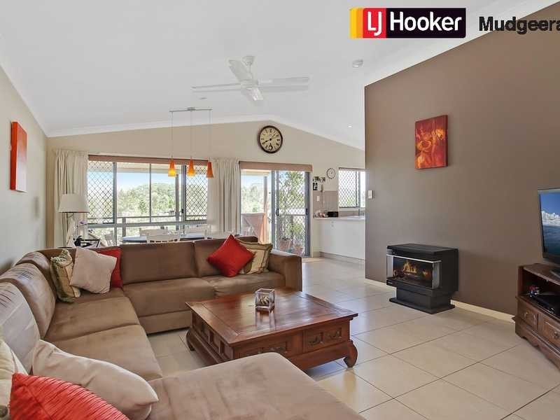 12 McLachlan Avenue, Mudgeeraba QLD 4213