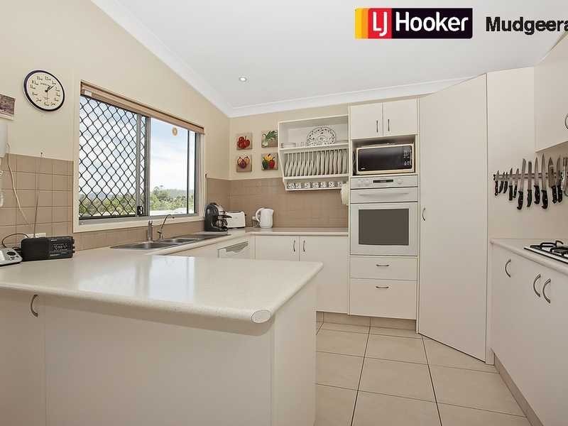 12 McLachlan Avenue, Mudgeeraba QLD 4213