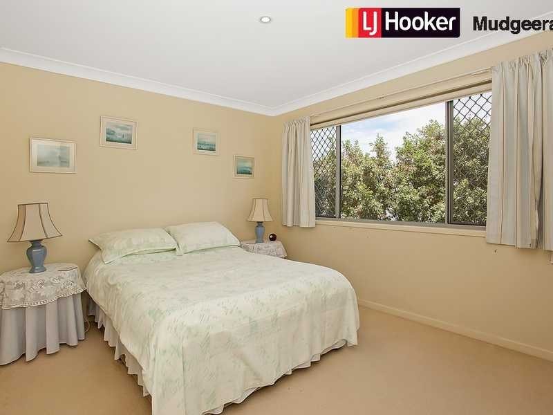 12 McLachlan Avenue, Mudgeeraba QLD 4213
